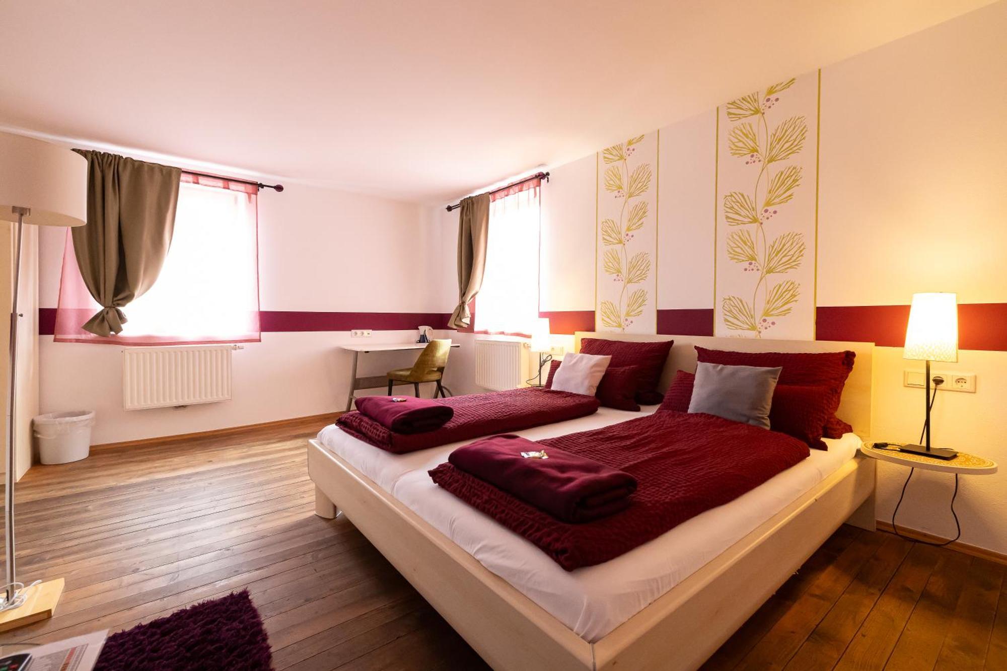 Hotel Dah-Inn Дахау Екстер'єр фото